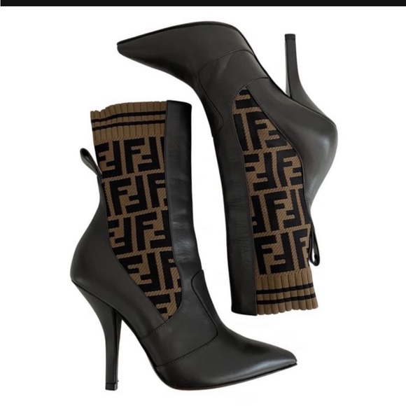 AUTHENTIC FENDI MID CALF BOOTS - Picture 6 of 12